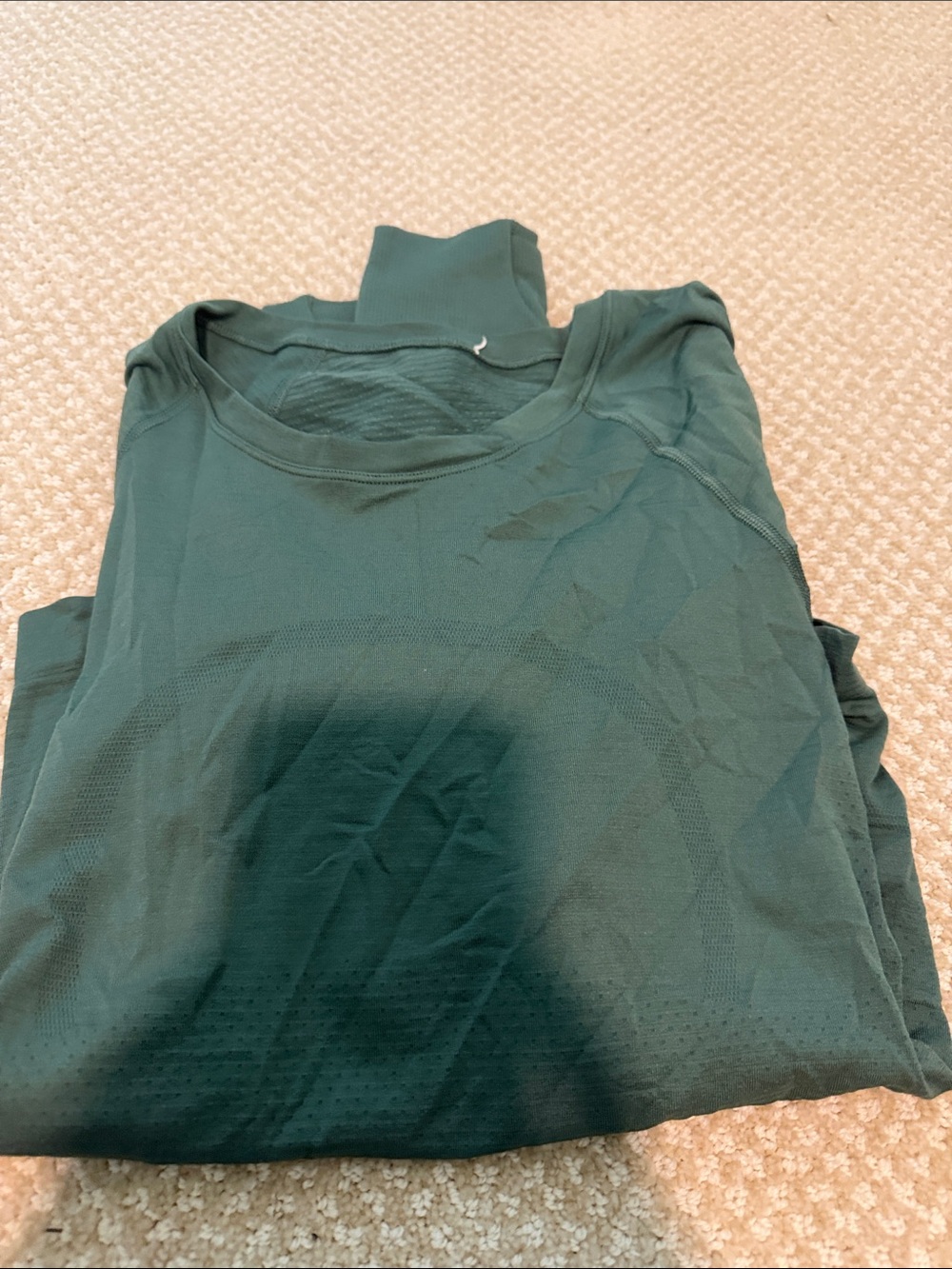 lululemon athletica Long Sleeve Crew Top in Forest Green